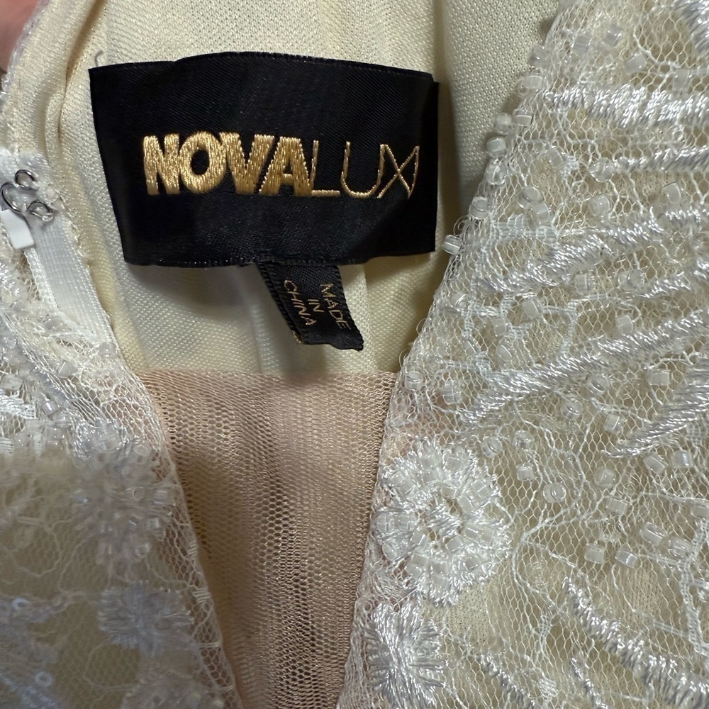 NovaLuxe White Long V Neck Sleeveless gown - Picture 5 of 12